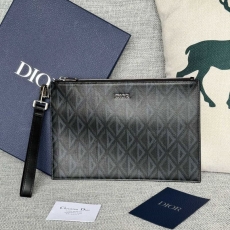 Christian Dior Clutch Bags